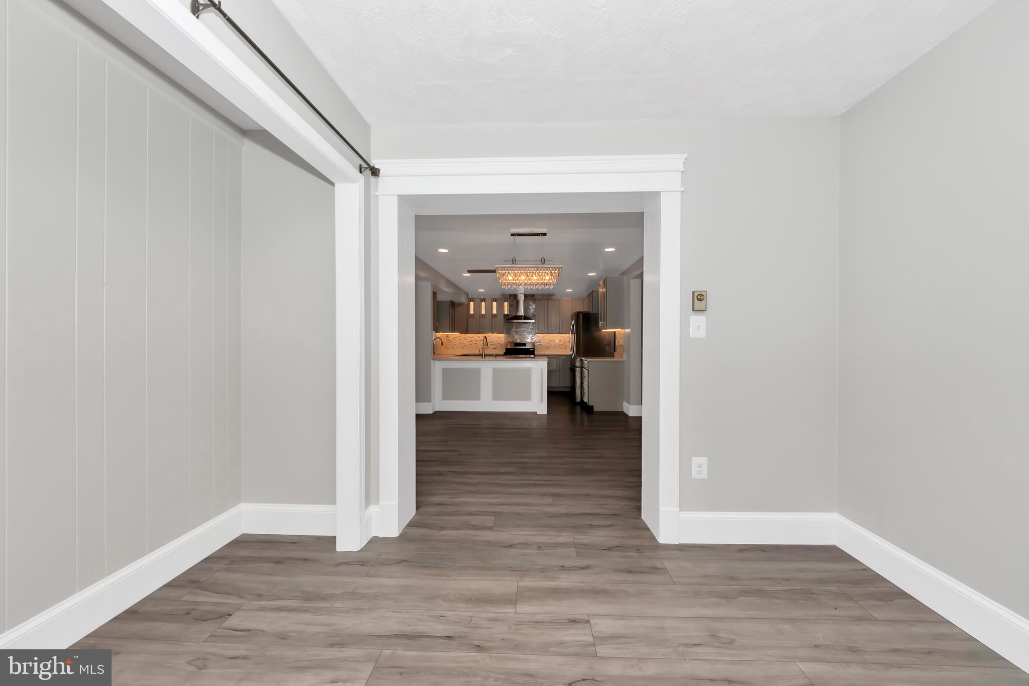 BURNT MILLS MANOR - Residential