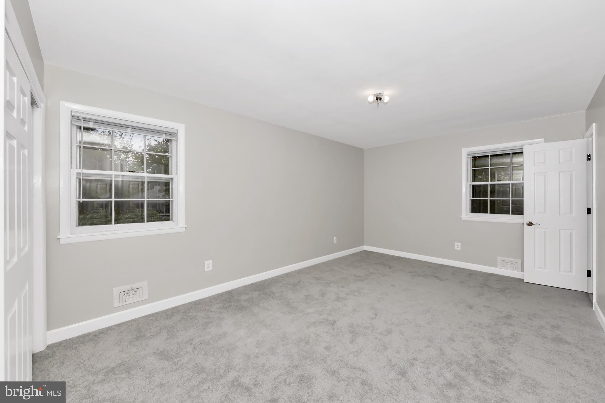 BURNT MILLS MANOR - Residential