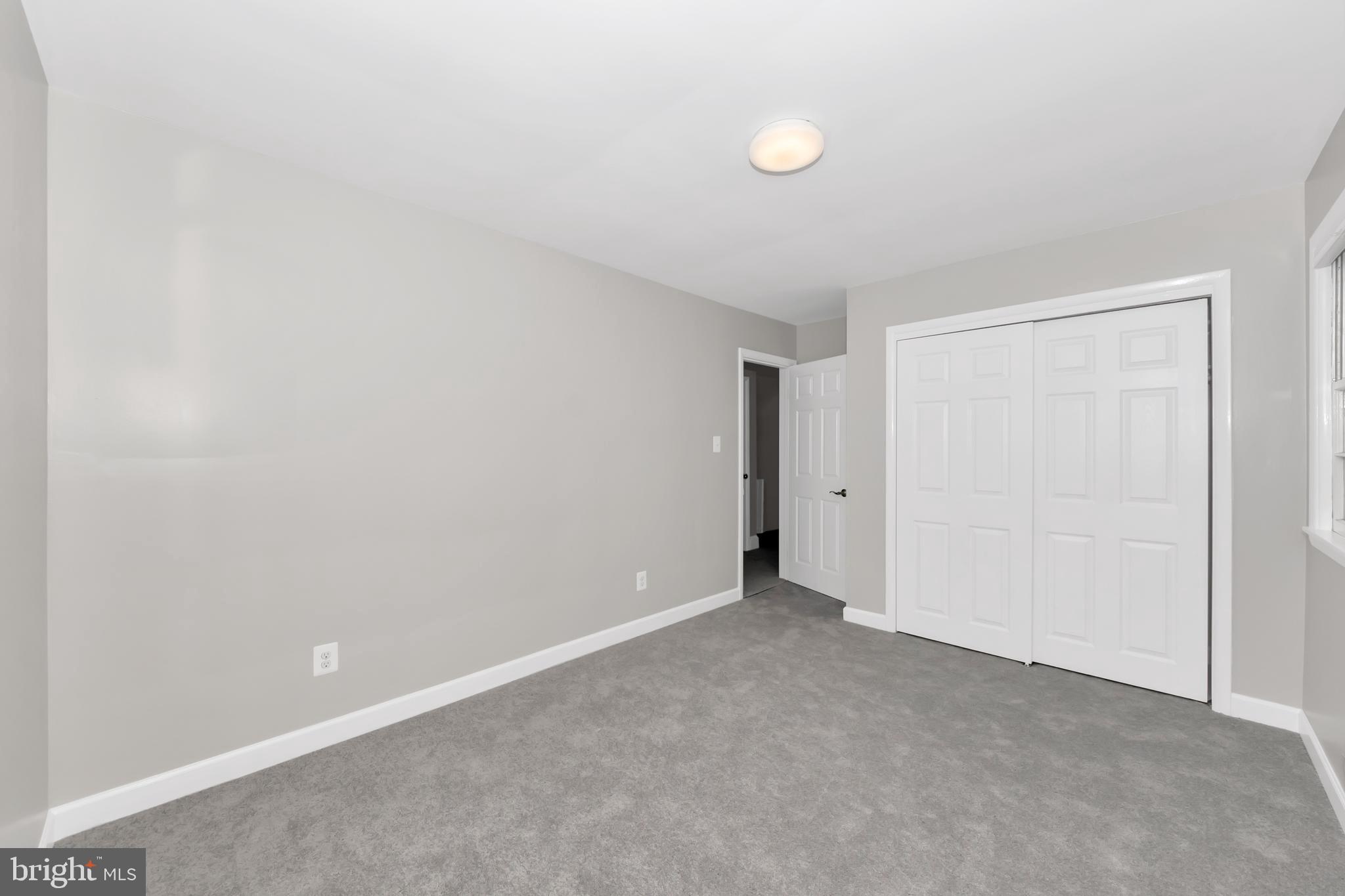 BURNT MILLS MANOR - Residential