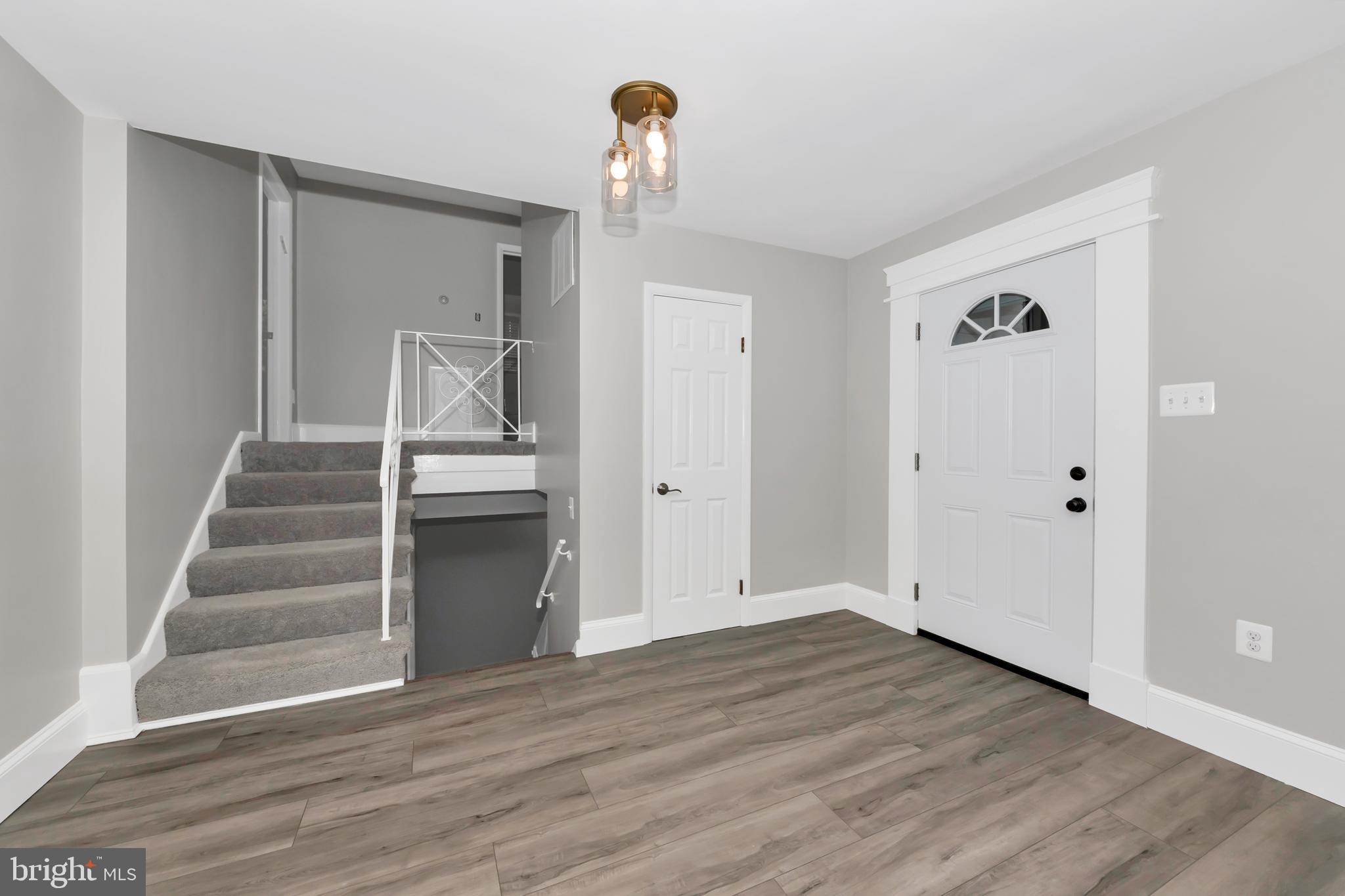 BURNT MILLS MANOR - Residential