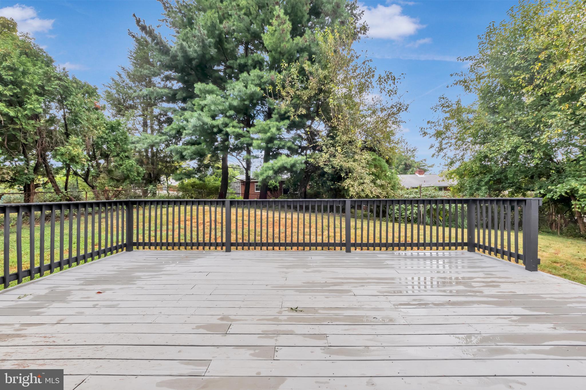 BURNT MILLS MANOR - Residential