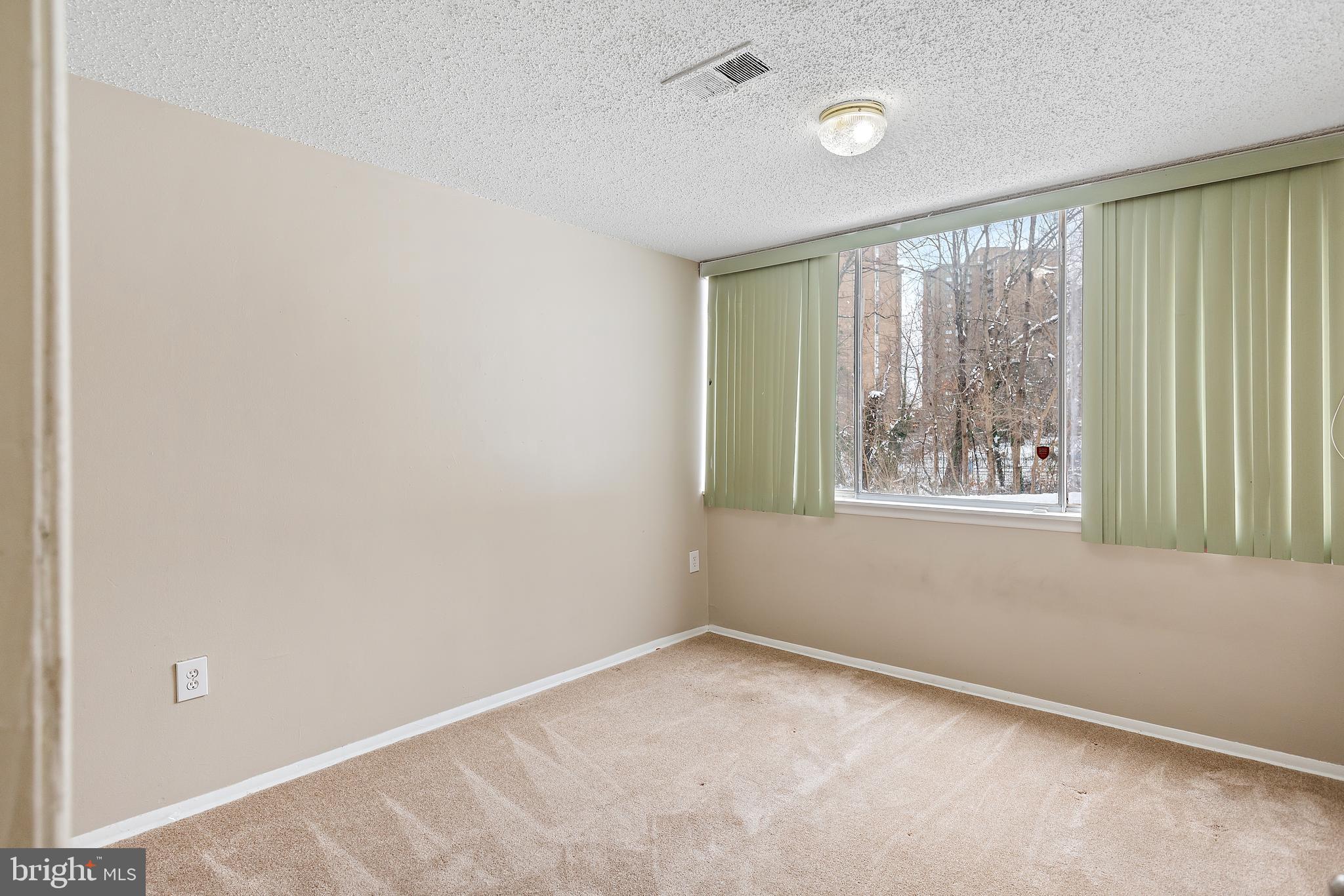 PRESIDENTIAL PARK - Residential