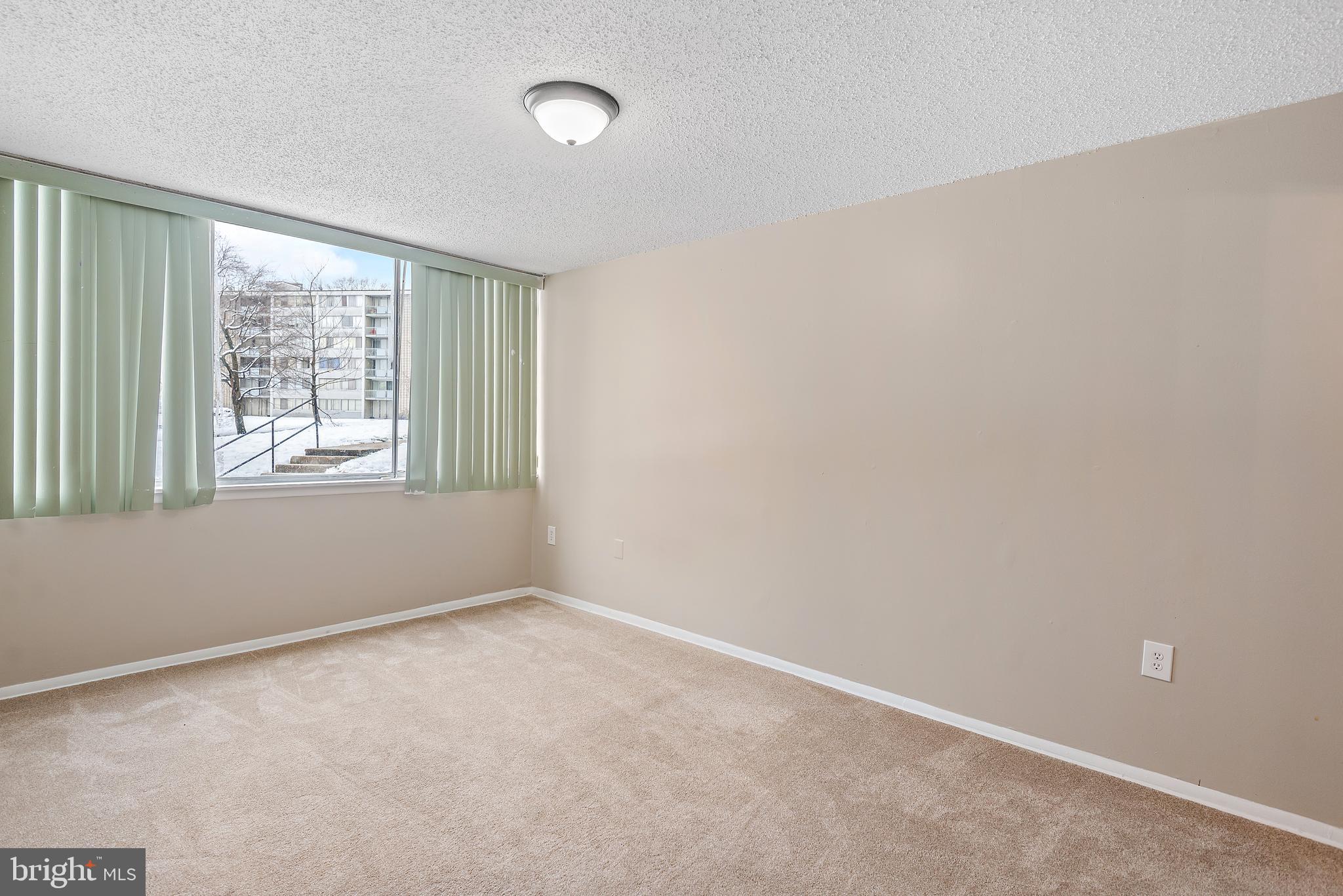 PRESIDENTIAL PARK - Residential