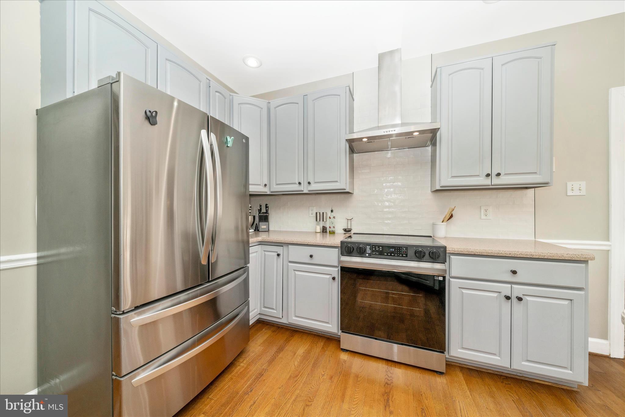 HOLBROOK HEIGHTS - Residential