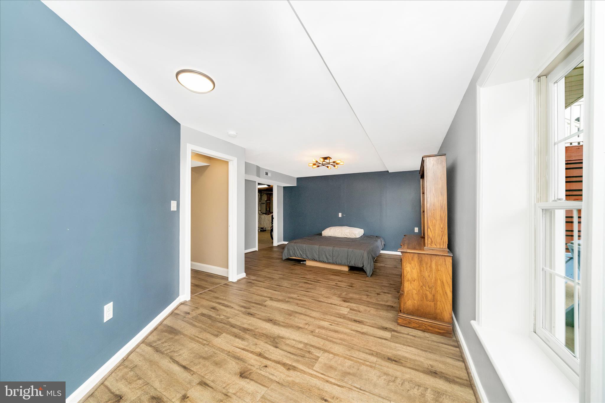 HOLBROOK HEIGHTS - Residential