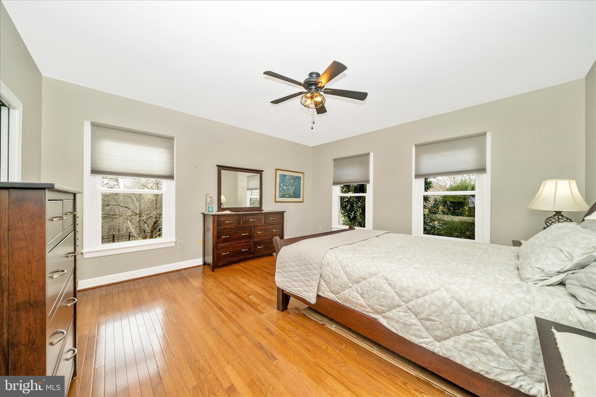 HOLBROOK HEIGHTS - Residential