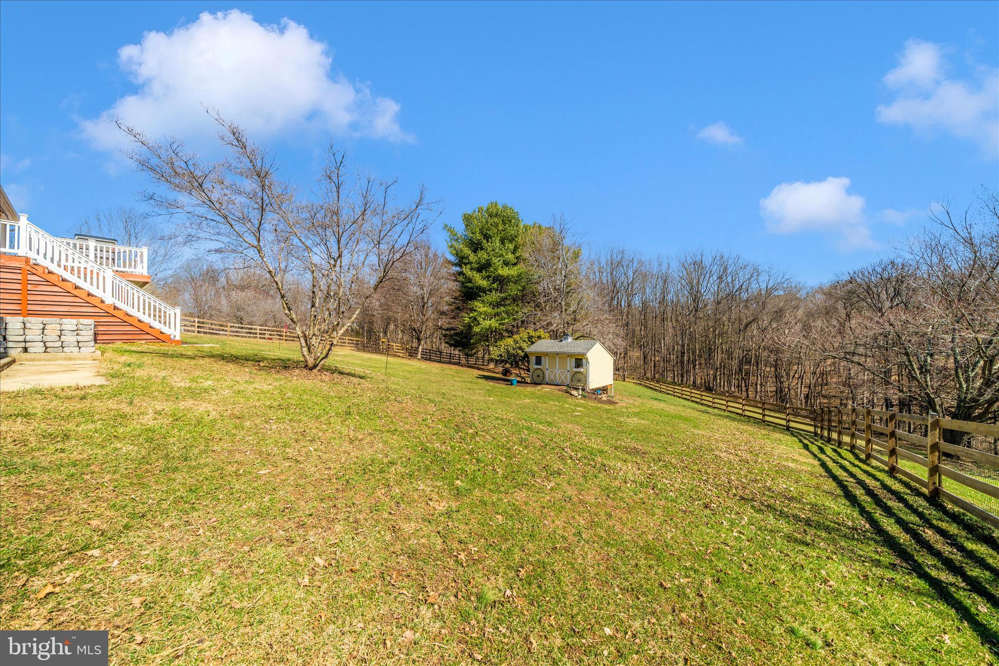 HOLBROOK HEIGHTS - Residential