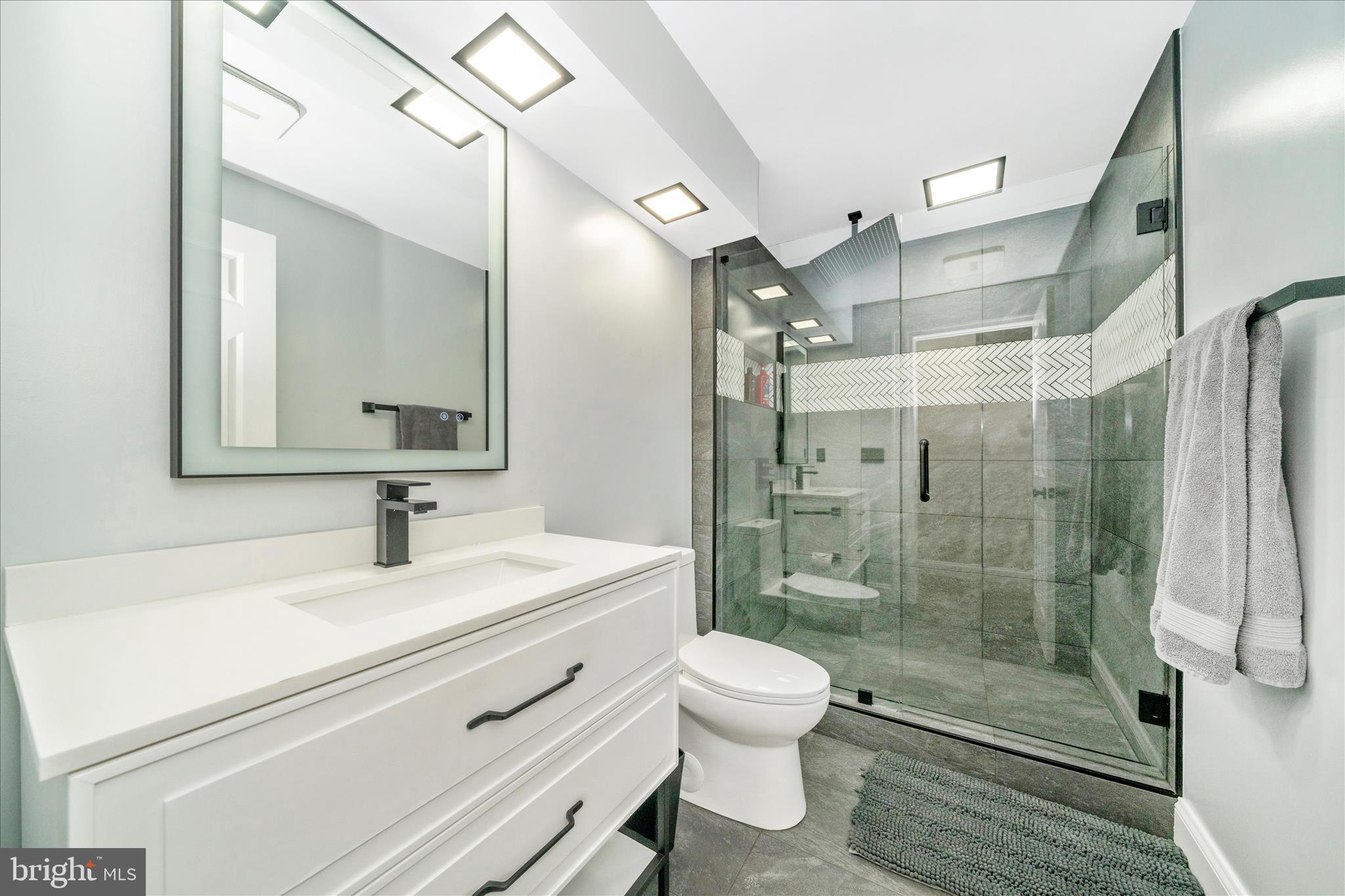 HOLBROOK HEIGHTS - Residential