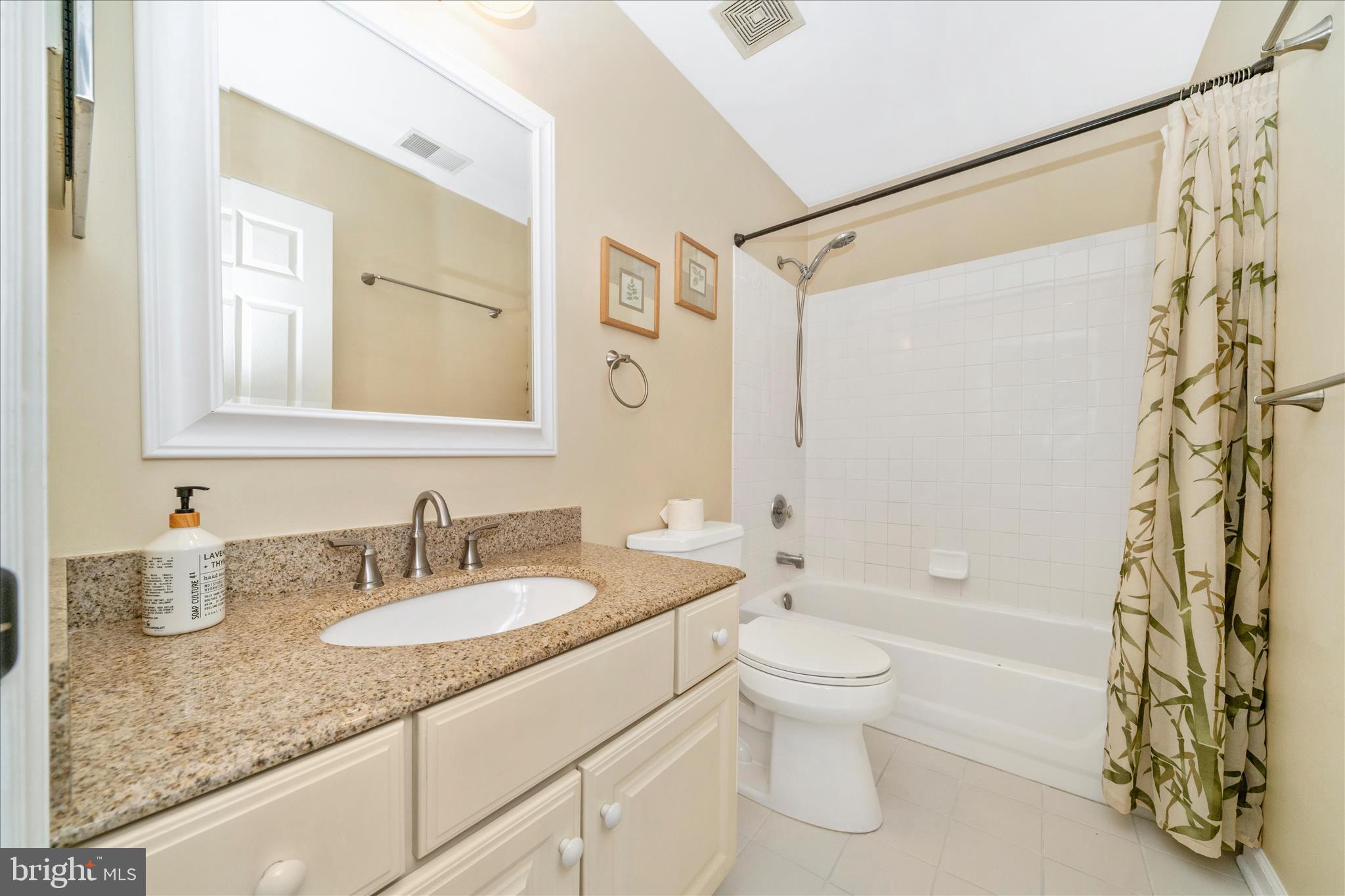 HOLBROOK HEIGHTS - Residential