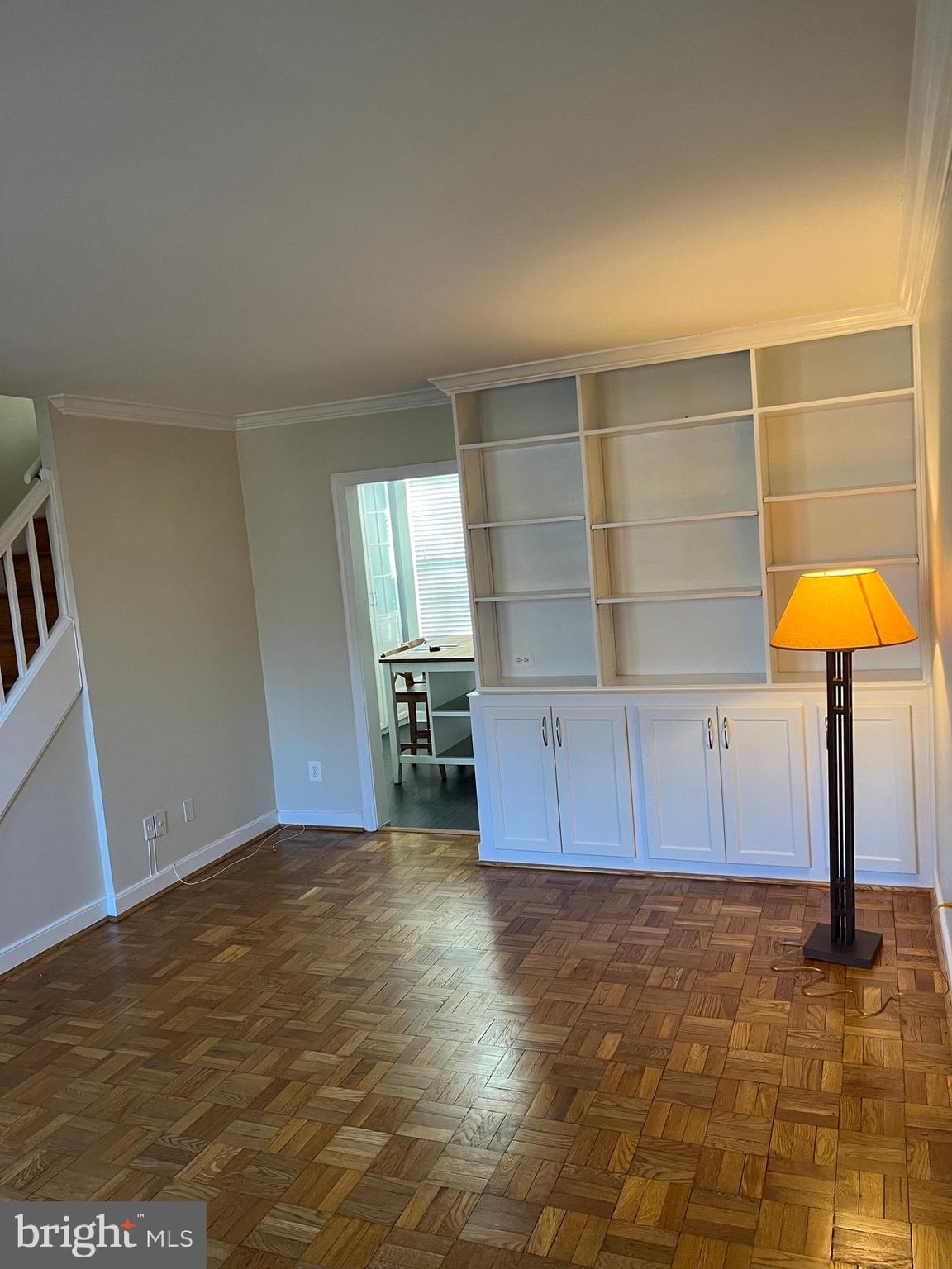 1100 S BARTON STREET 291