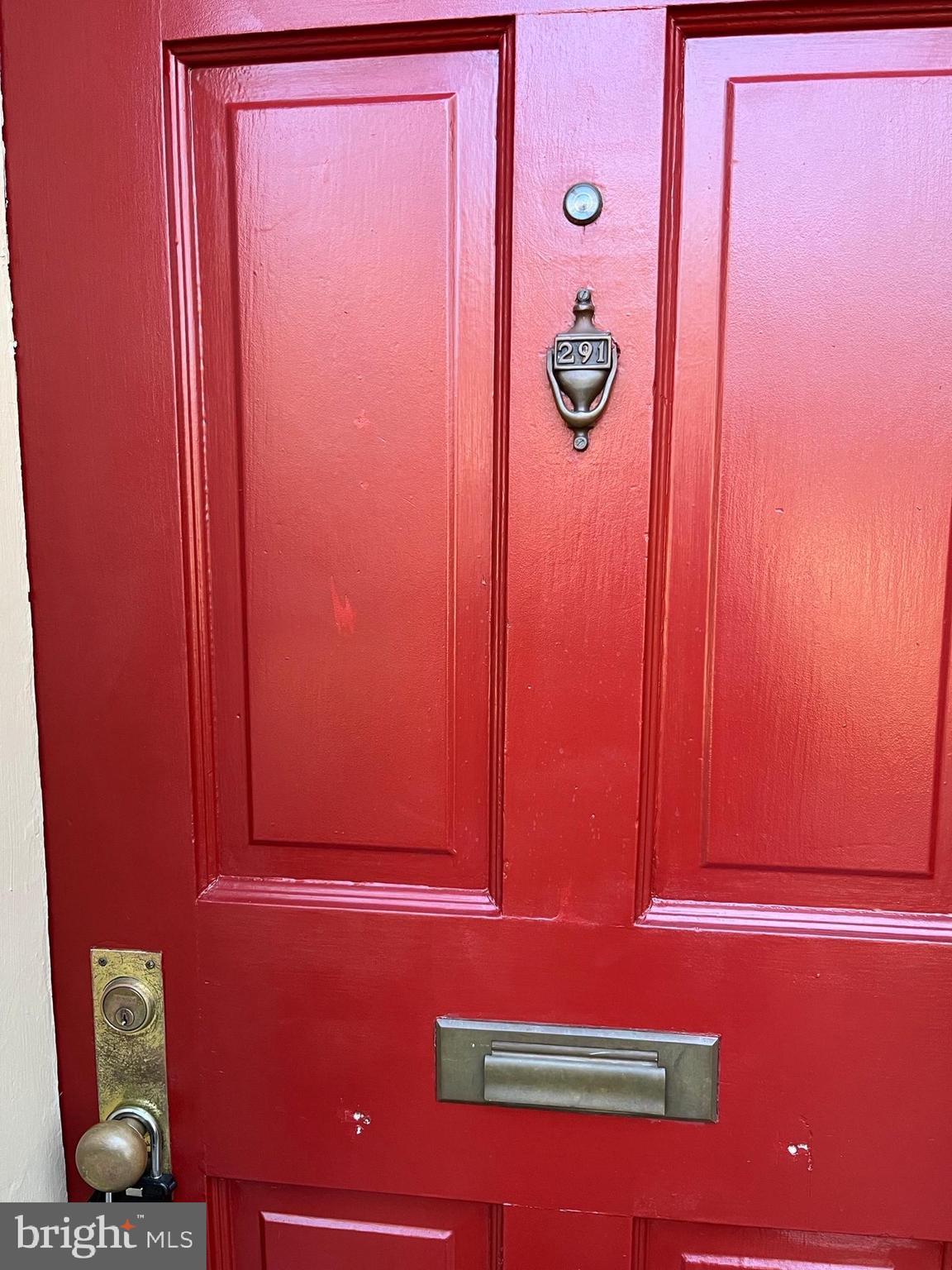 1100 S BARTON STREET 291