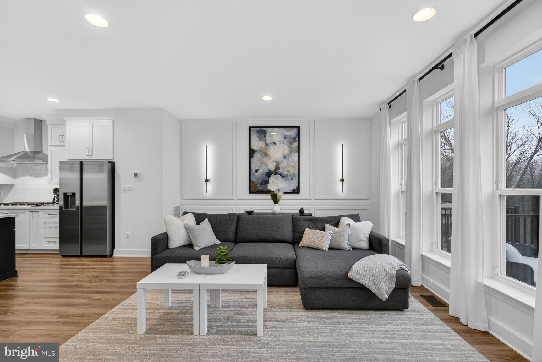 THE RETREAT AT WESTFIELDS - Residential