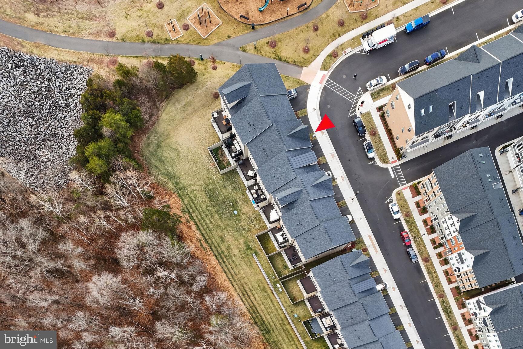 THE RETREAT AT WESTFIELDS - Residential