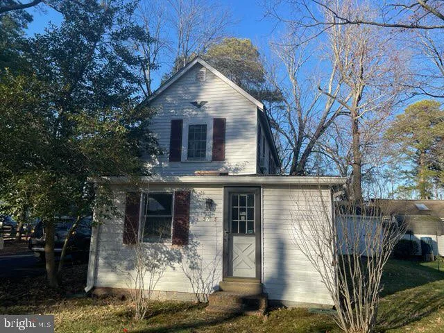 5745 Blaine Road