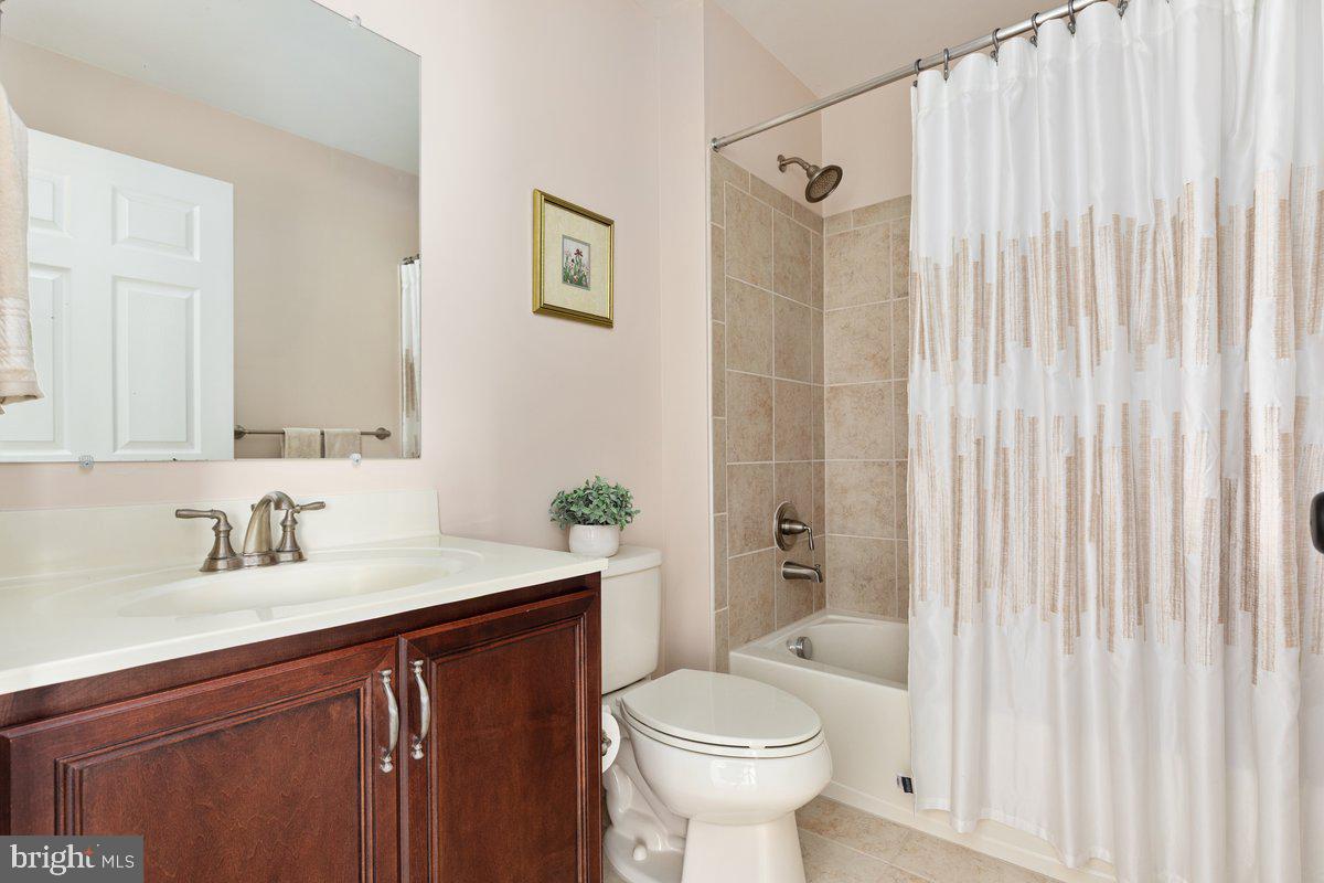 DOMINION VALLEY COUNTRY CLUB - Residential