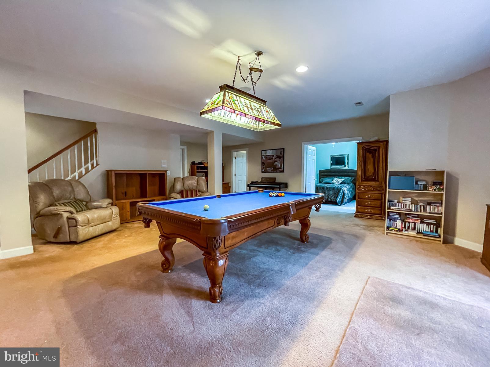 LANSDOWNE ON THE POTOMAC - Residential