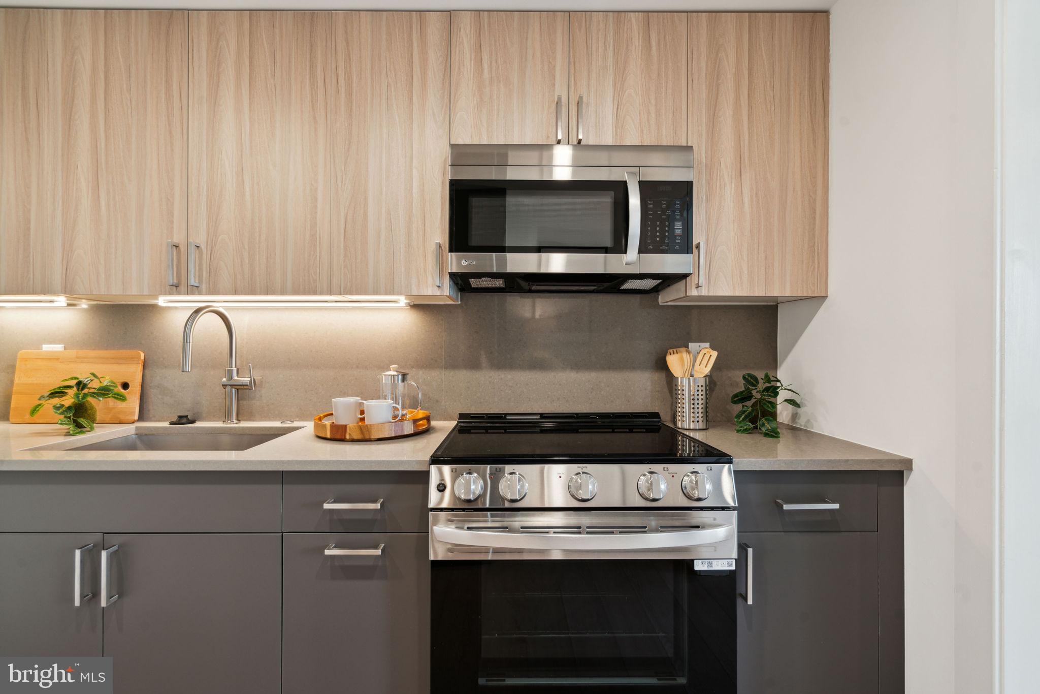 FISHTOWN - Residential Lease