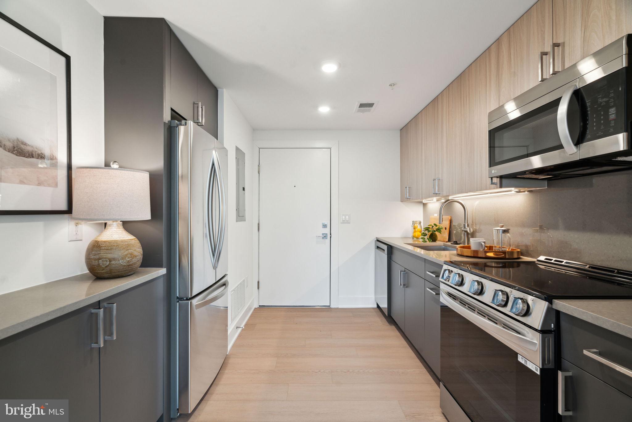 FISHTOWN - Residential Lease