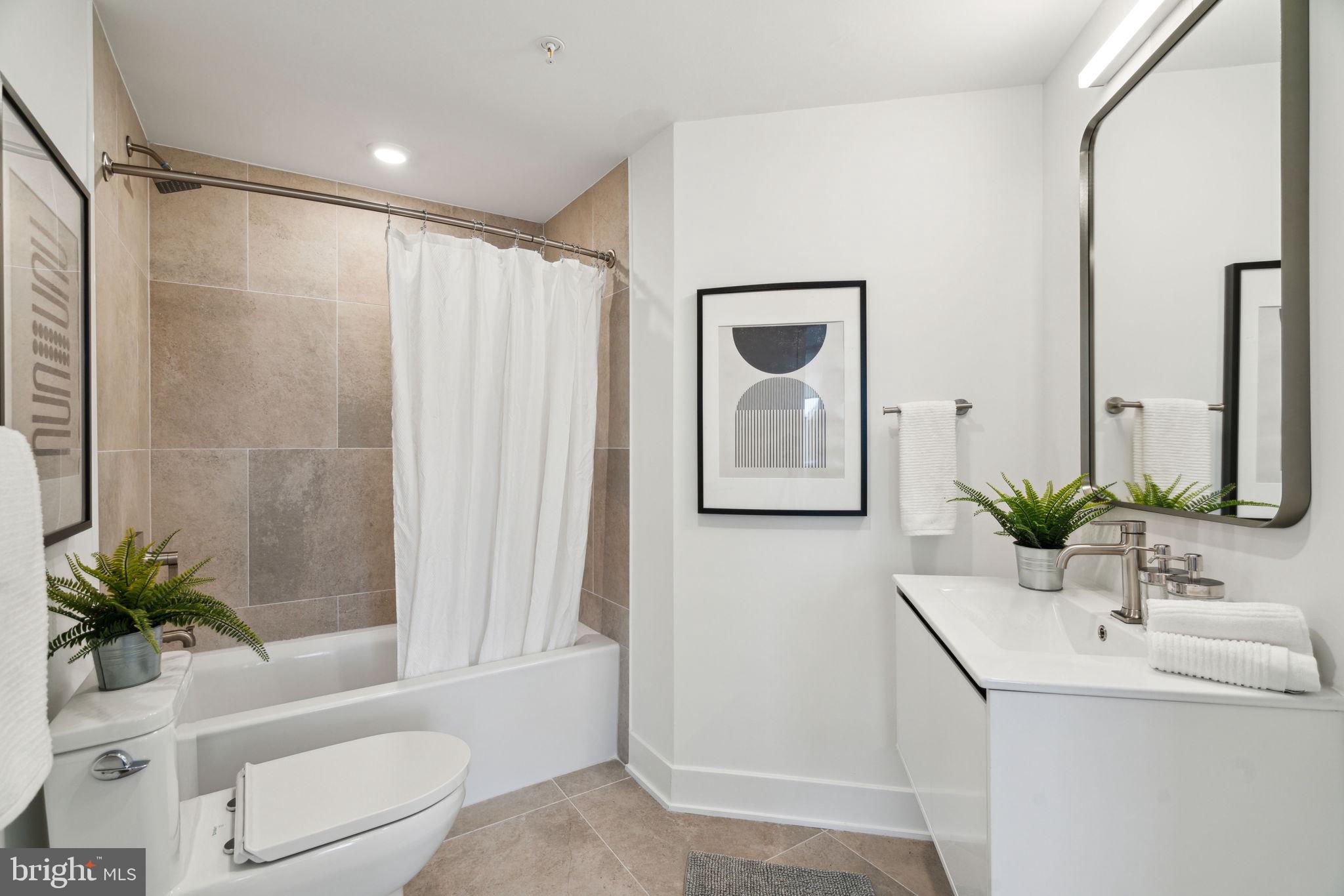 FISHTOWN - Residential Lease