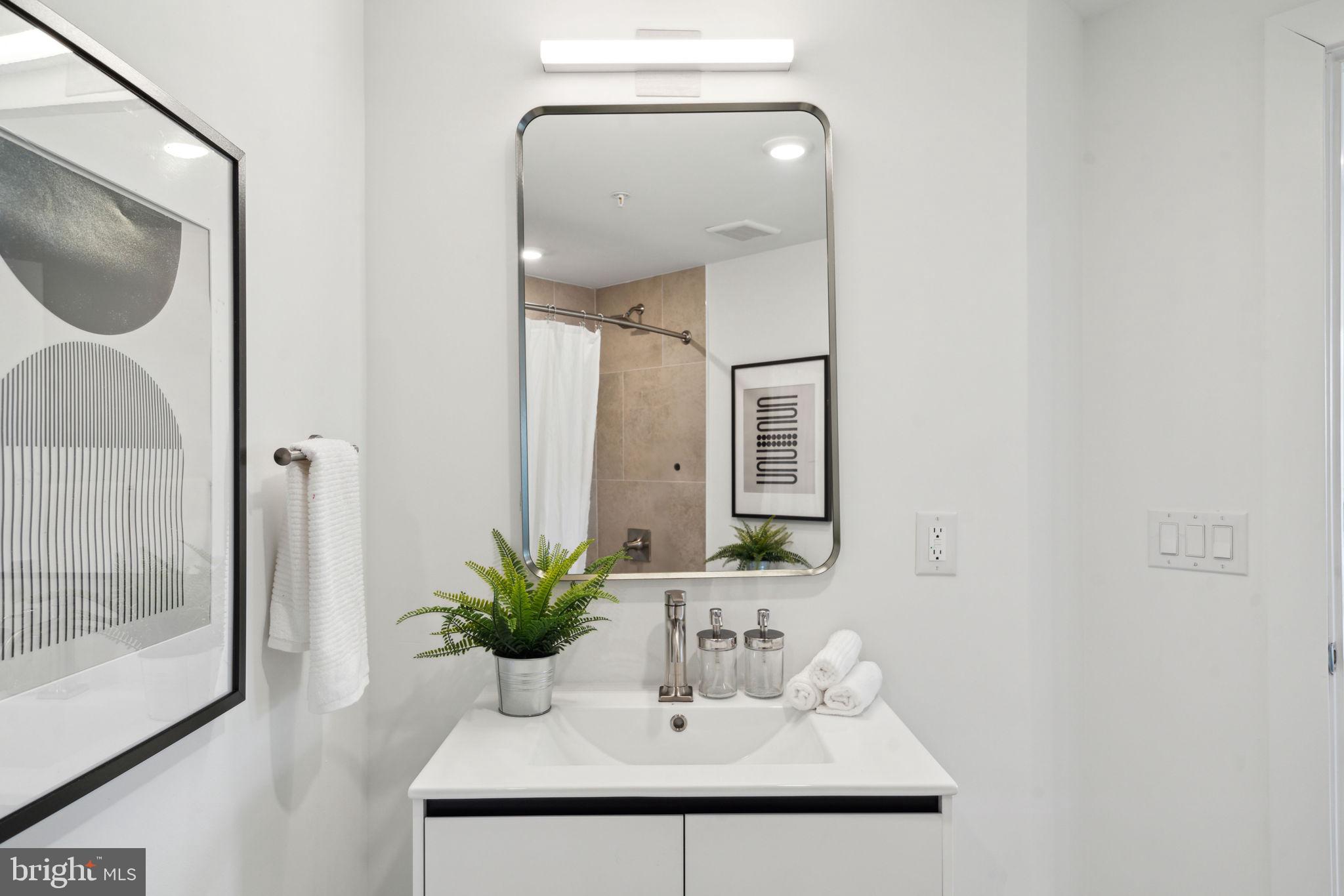 FISHTOWN - Residential Lease