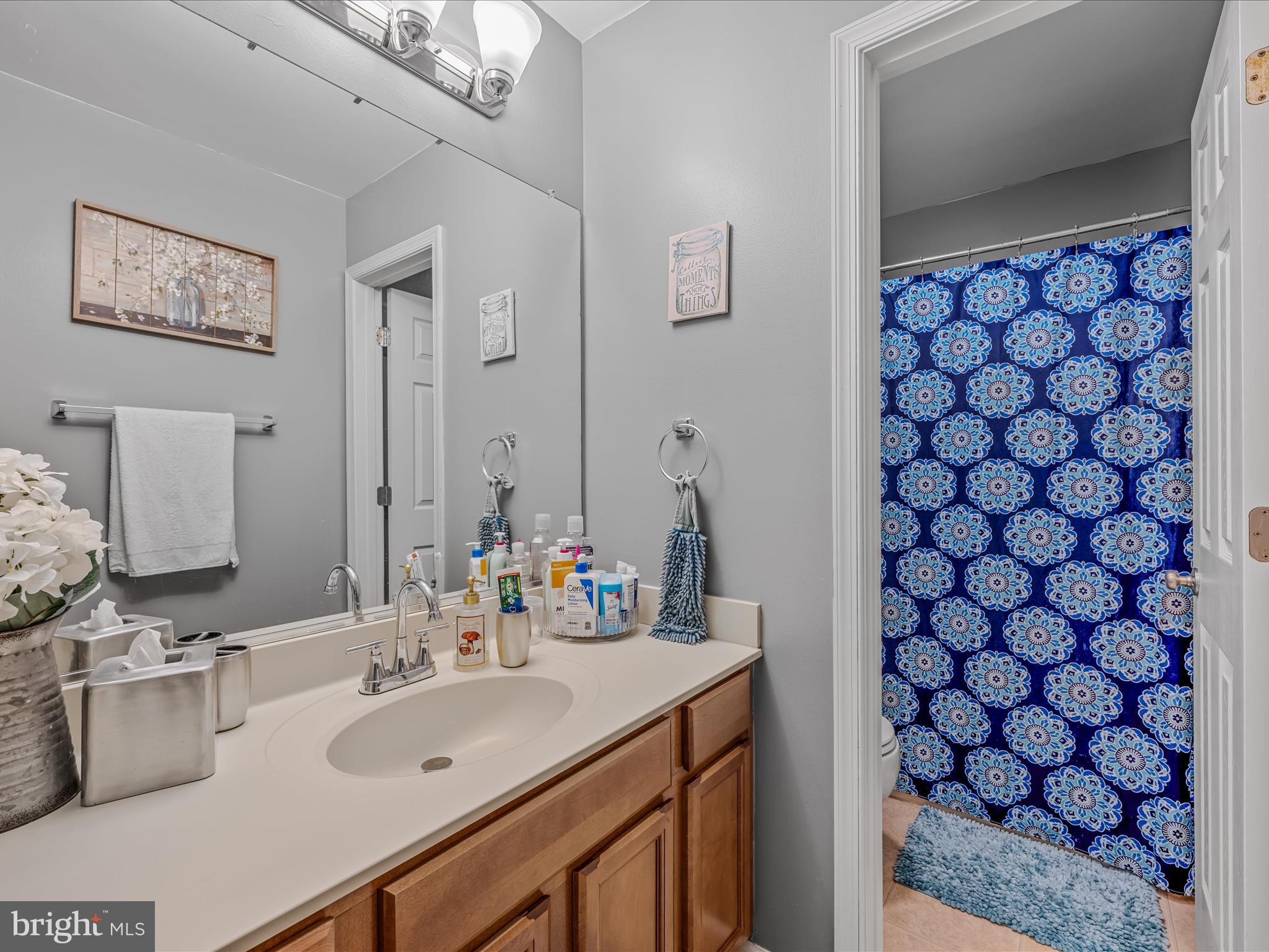 APPLE KNOLLS - Residential