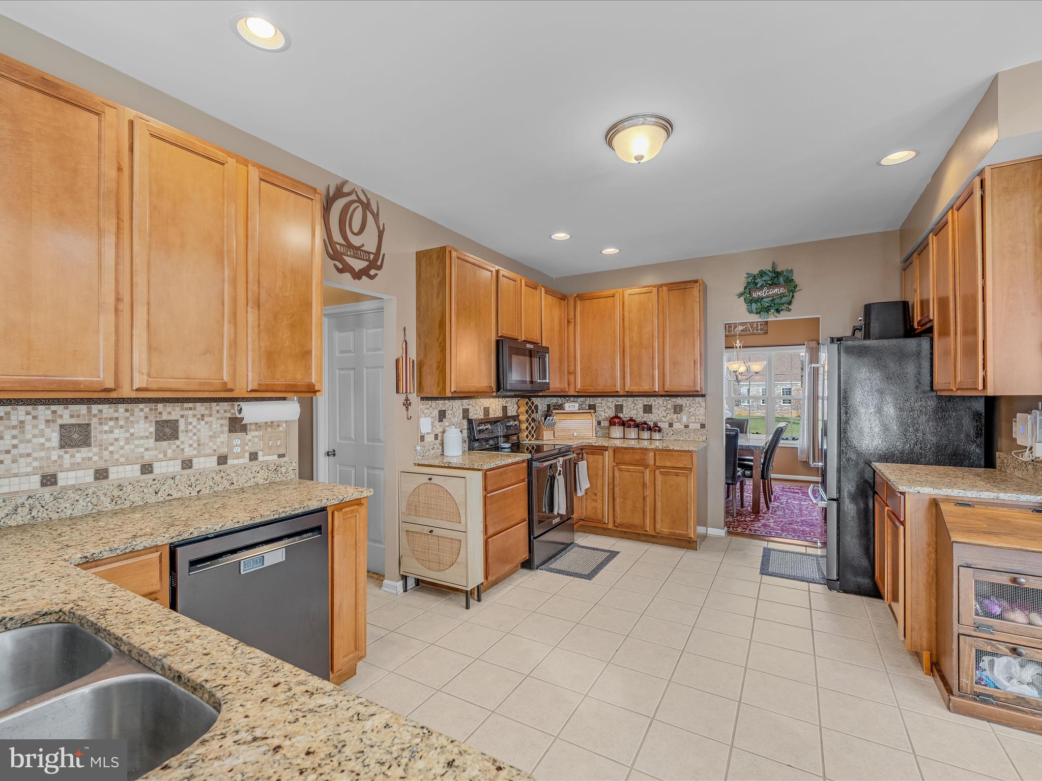APPLE KNOLLS - Residential