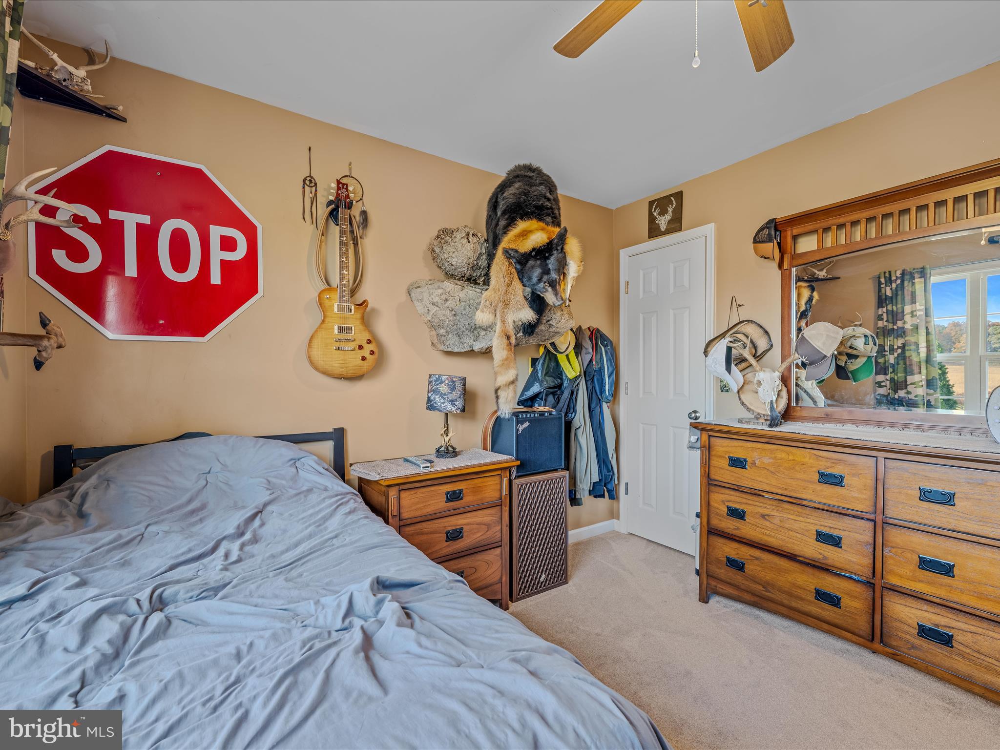 APPLE KNOLLS - Residential