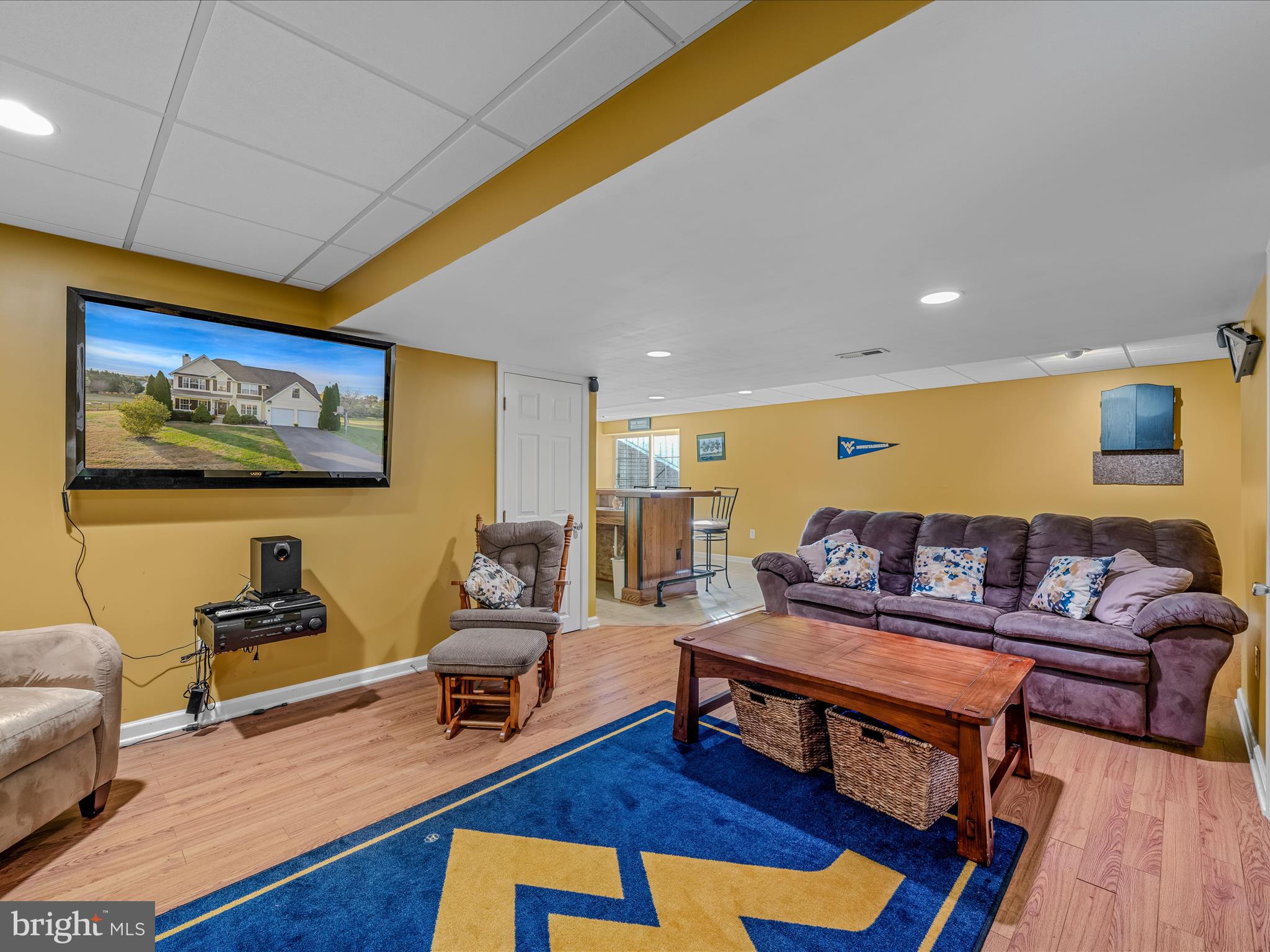 APPLE KNOLLS - Residential