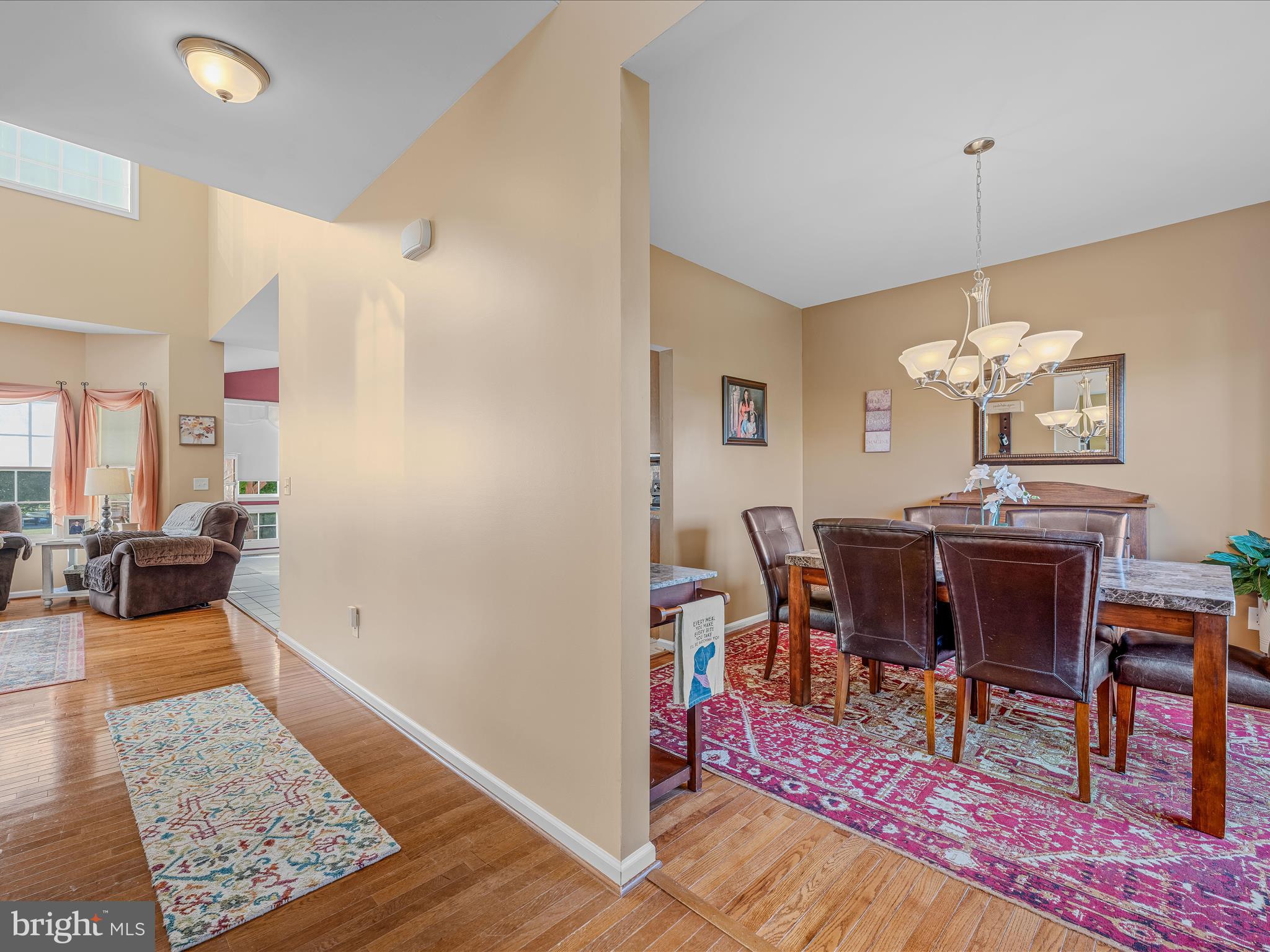 APPLE KNOLLS - Residential