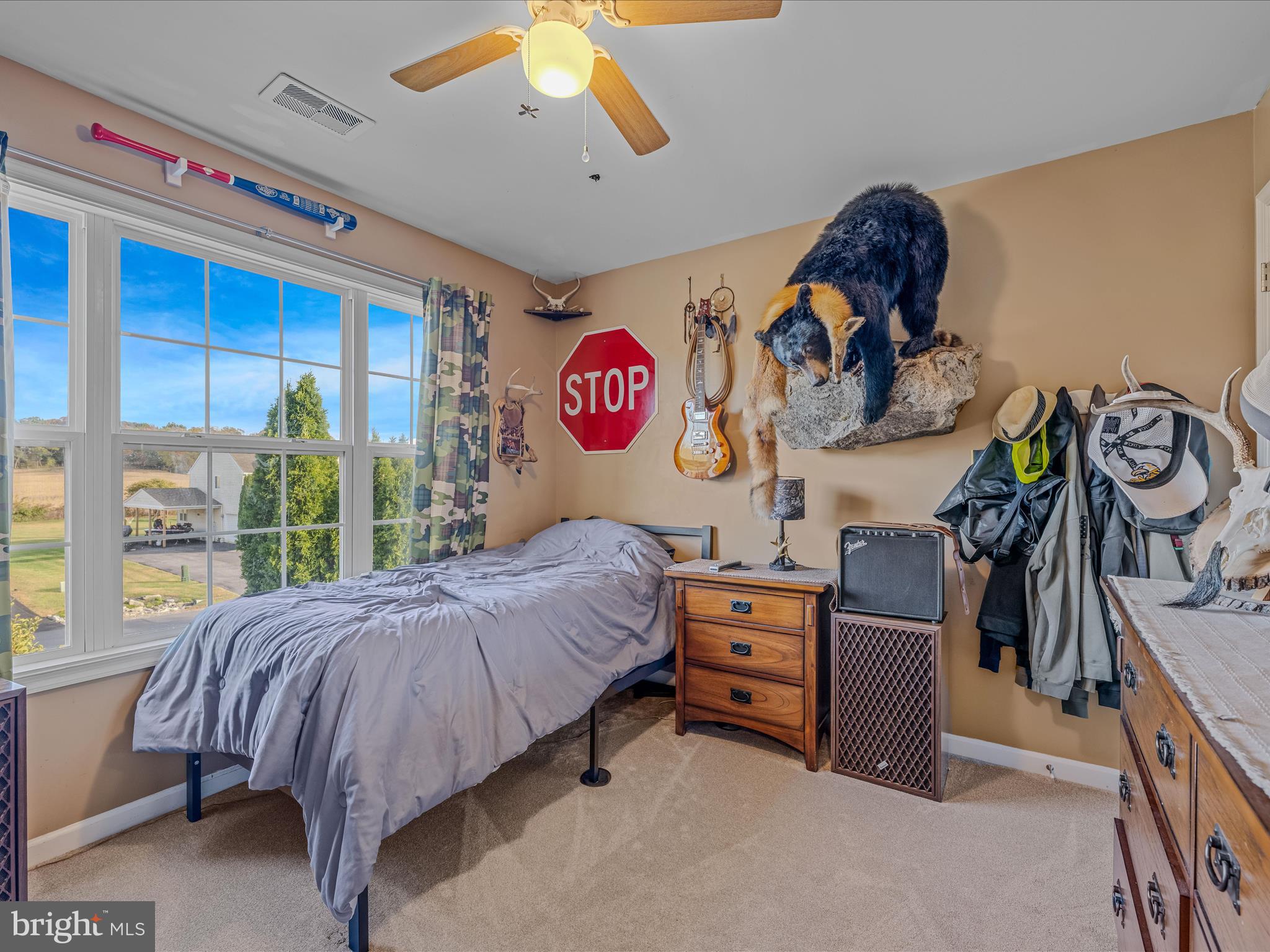 APPLE KNOLLS - Residential