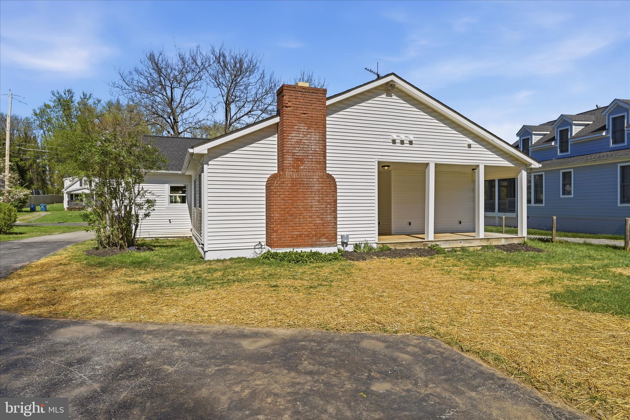 BERRYVILLE - Residential