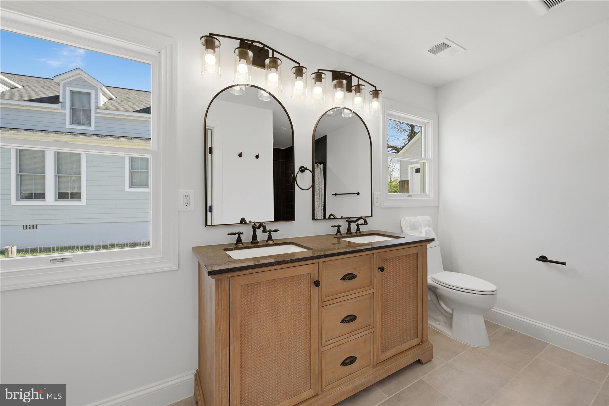 BERRYVILLE - Residential