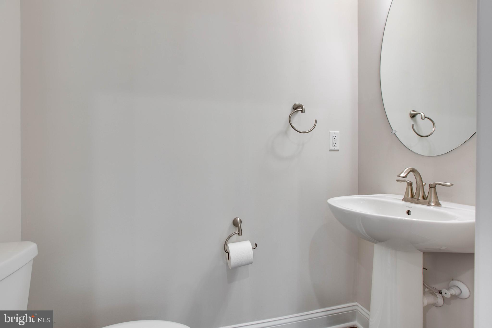 OXFORD SQUARE - Residential