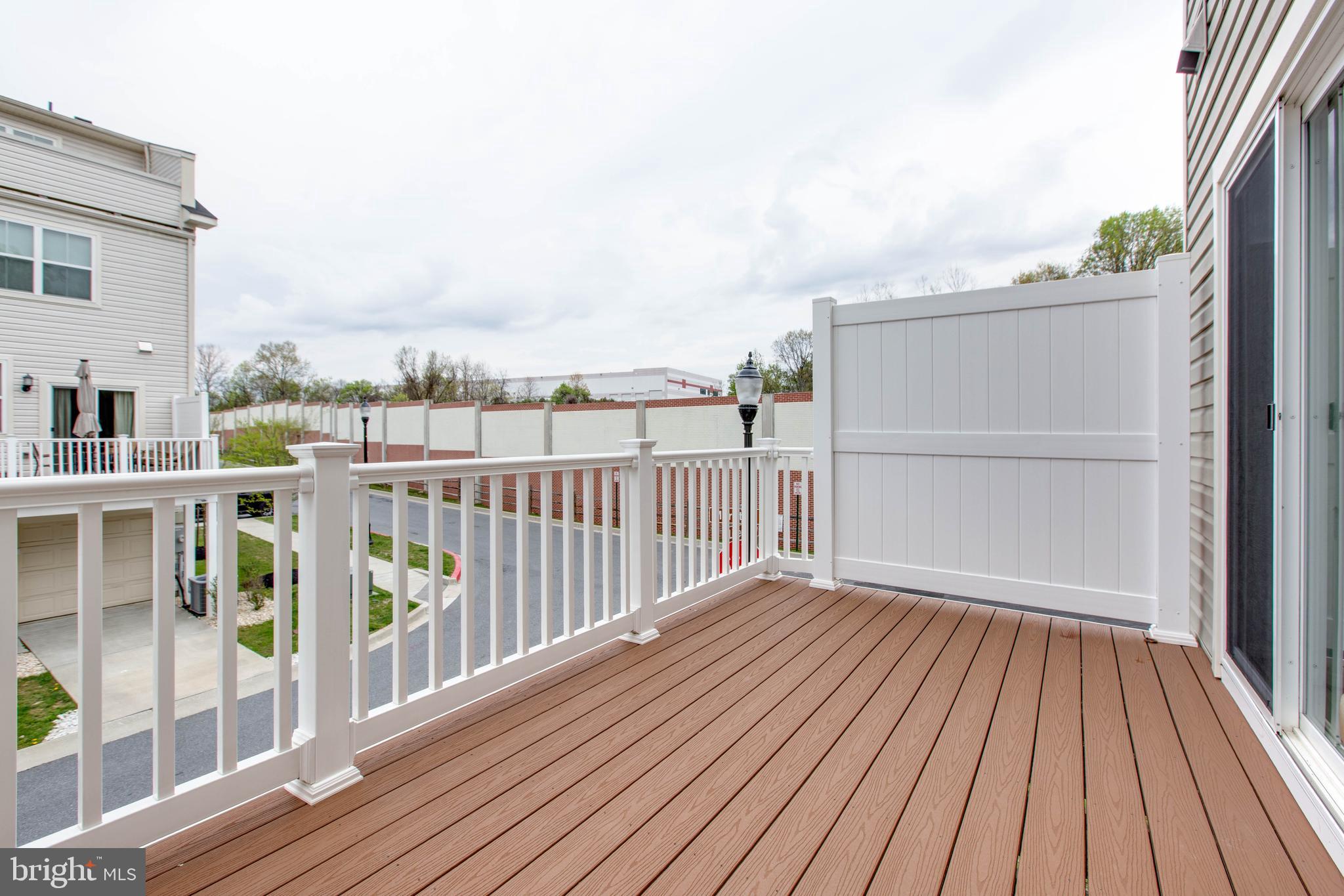 OXFORD SQUARE - Residential