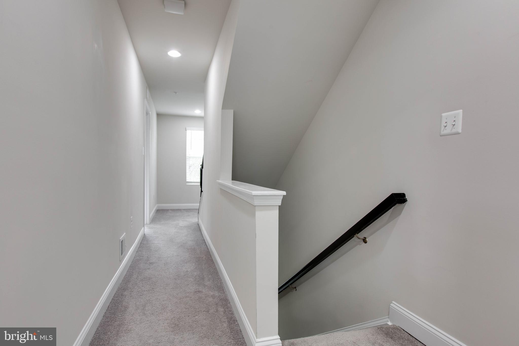 OXFORD SQUARE - Residential