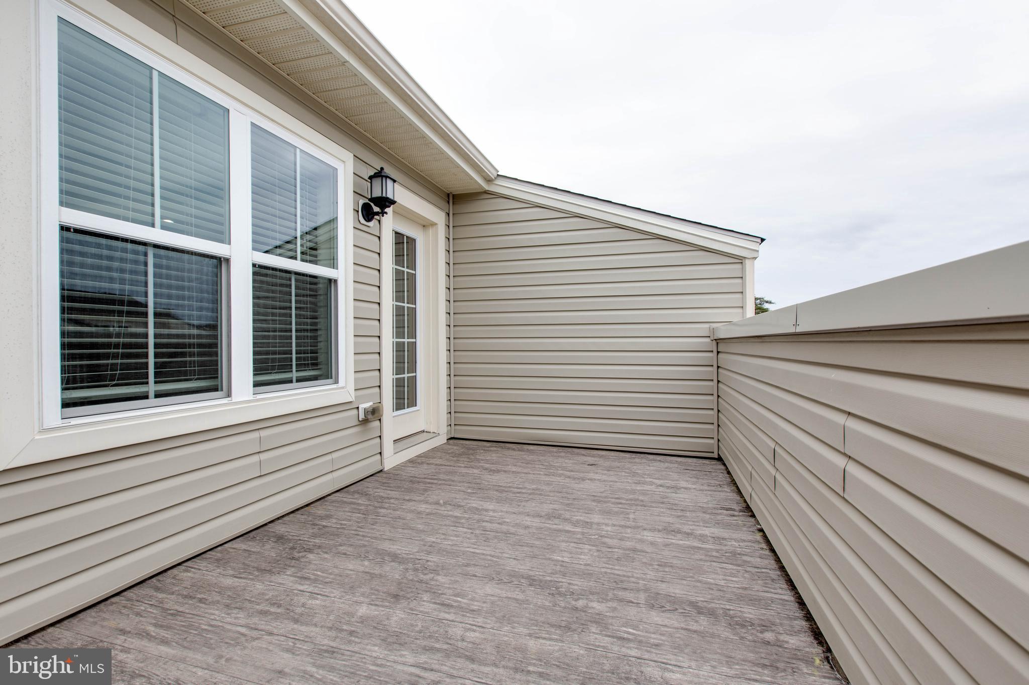 OXFORD SQUARE - Residential