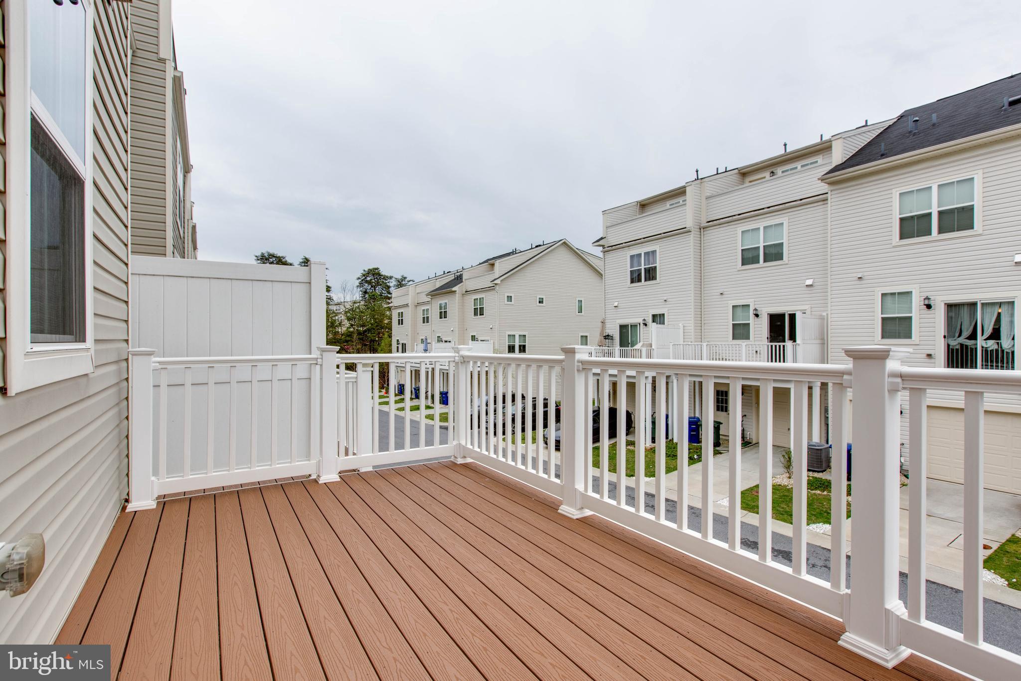 OXFORD SQUARE - Residential