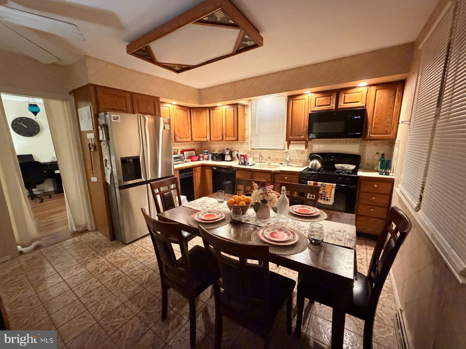 SOMERTON - Residential