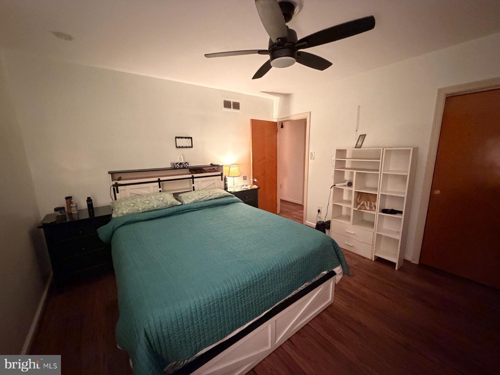 SOMERTON - Residential