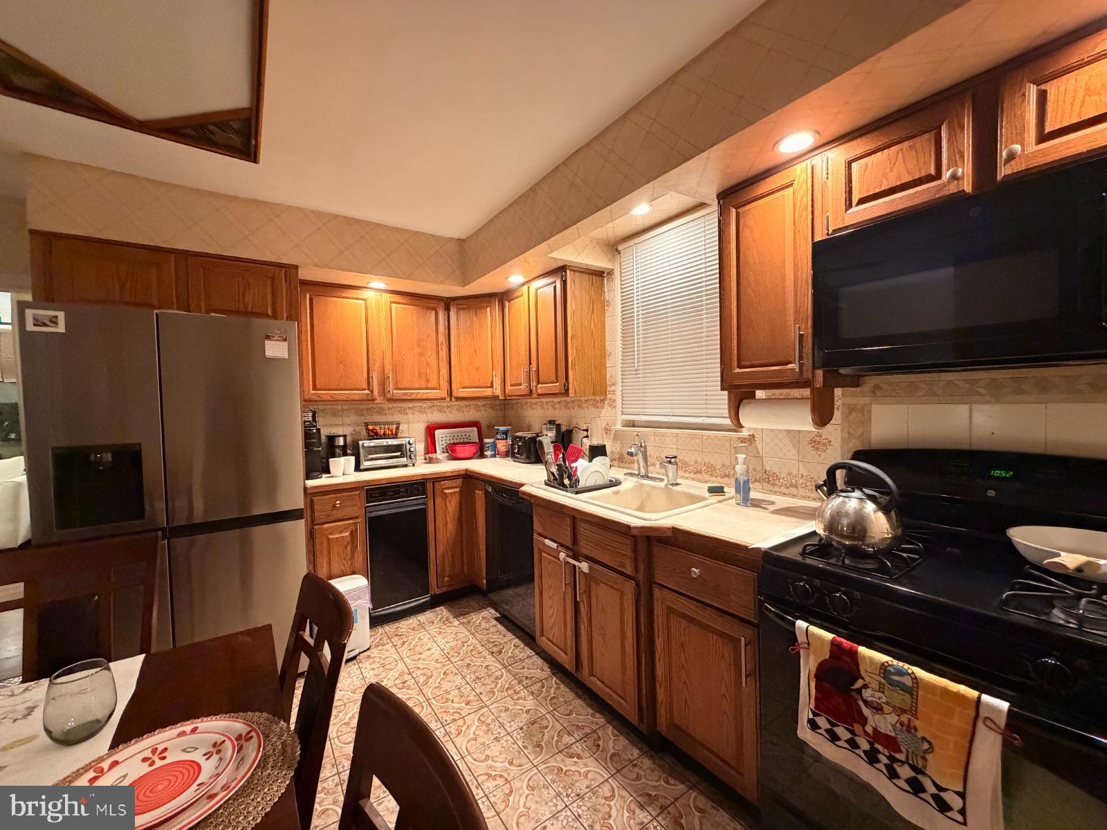 SOMERTON - Residential