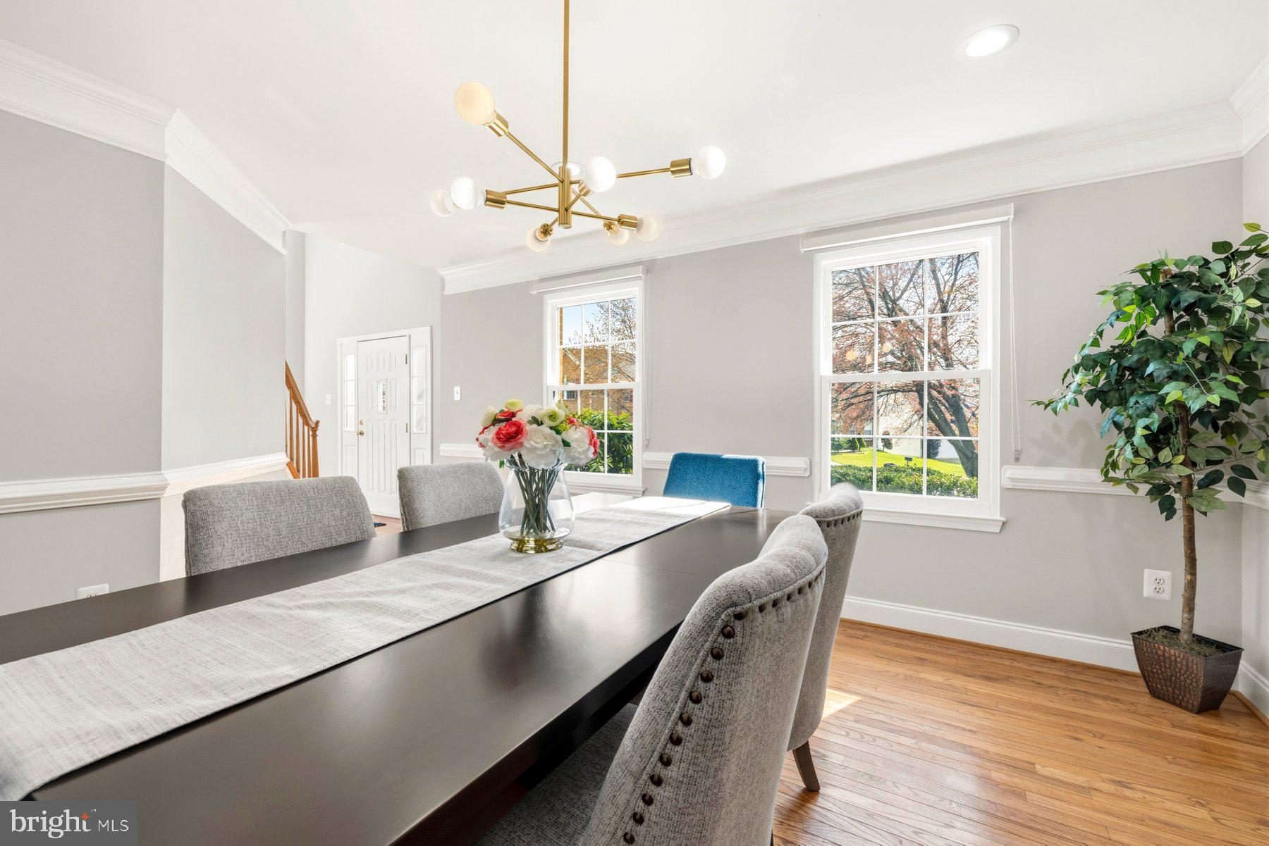 KINGS SQUARE - Residential