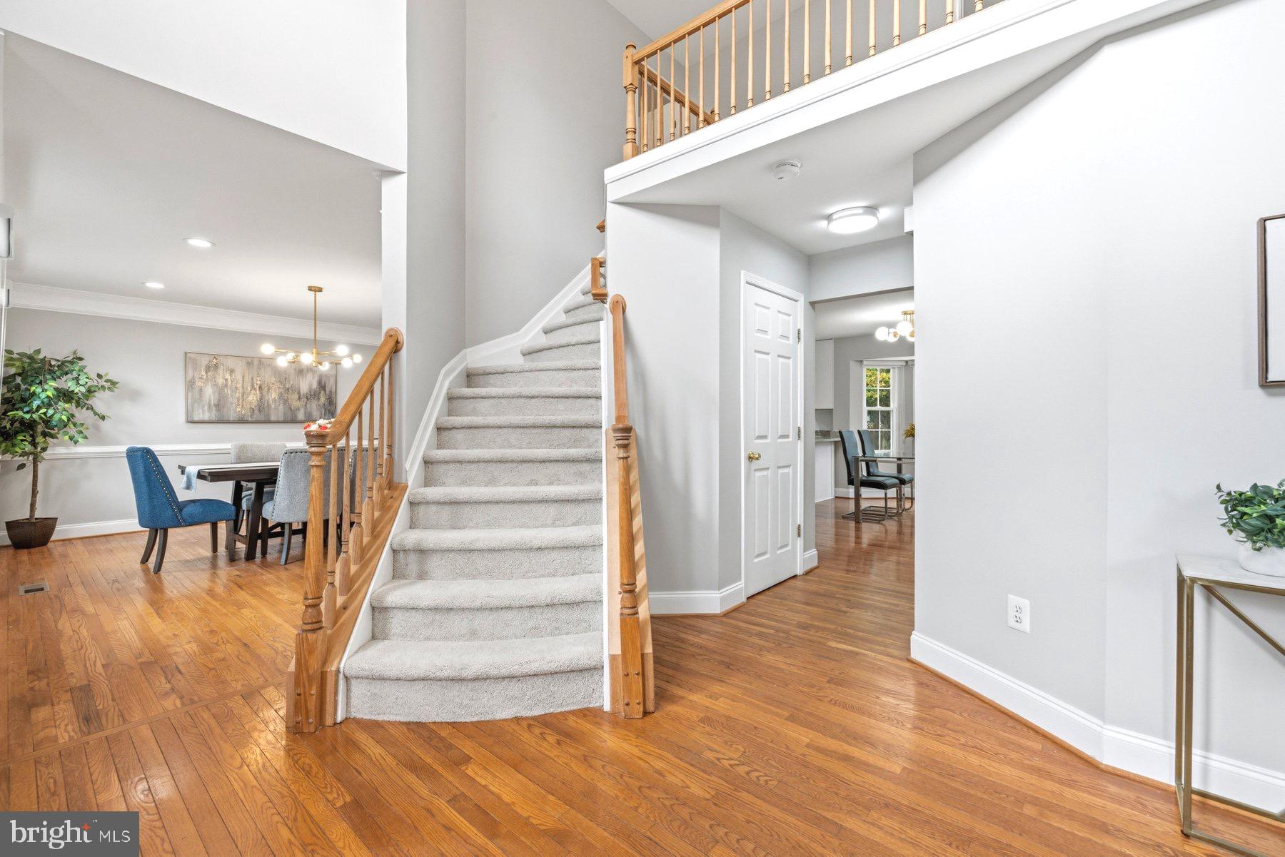 KINGS SQUARE - Residential