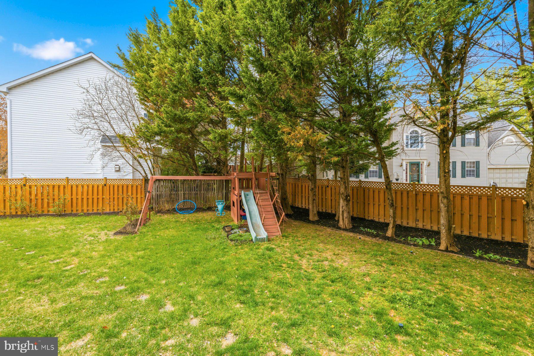 KINGS SQUARE - Residential