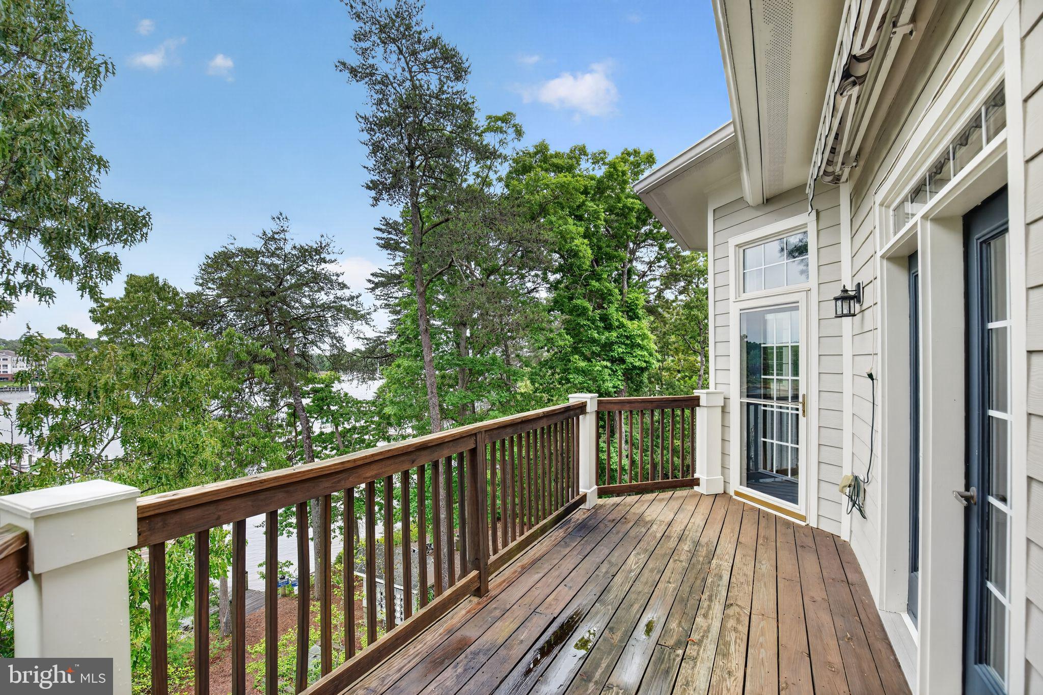 SOLOMONS LANDING - Residential
