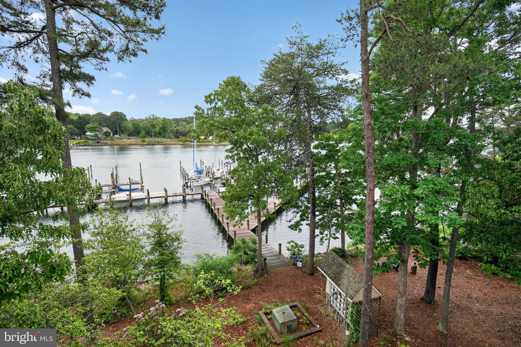SOLOMONS LANDING - Residential