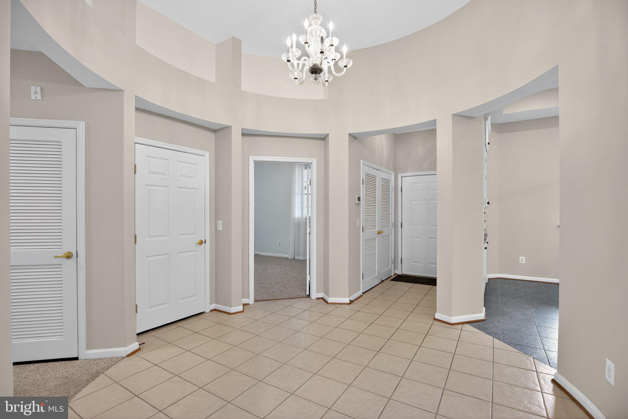 SOLOMONS LANDING - Residential