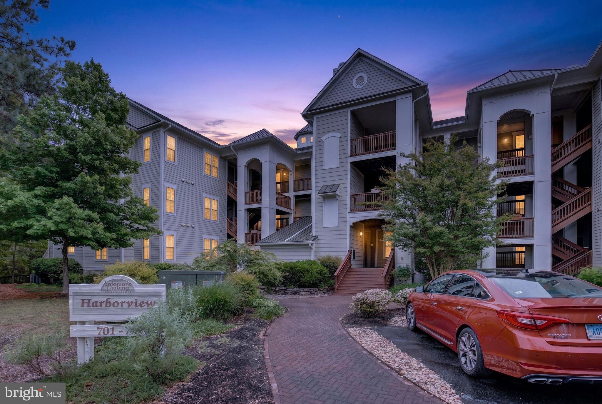 SOLOMONS LANDING - Residential
