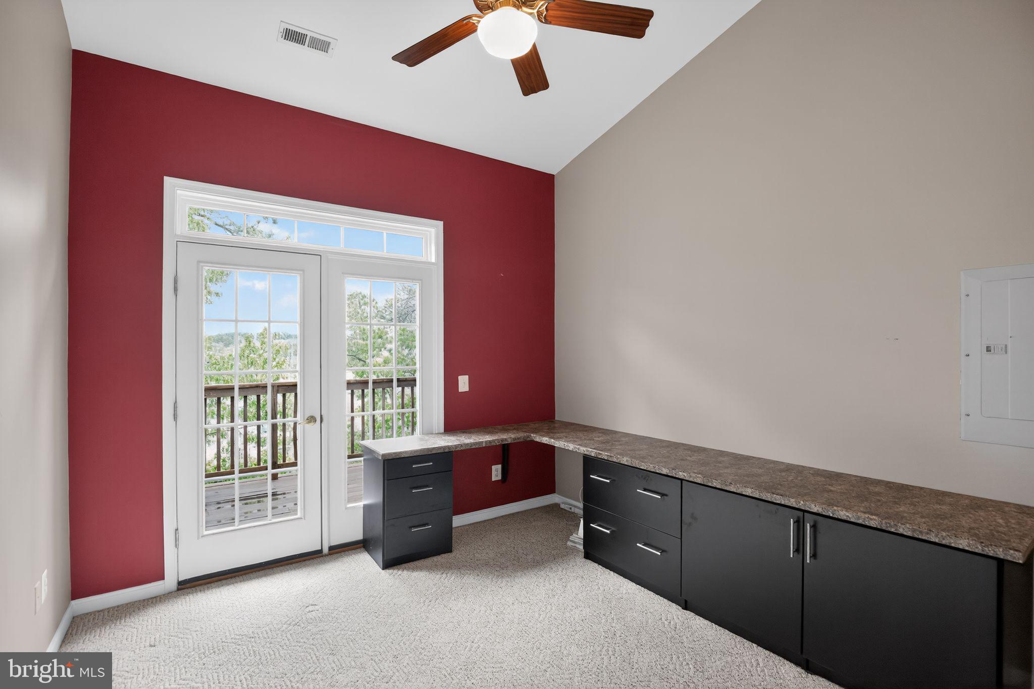SOLOMONS LANDING - Residential