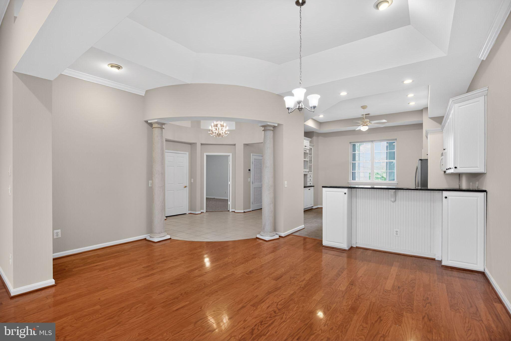 SOLOMONS LANDING - Residential