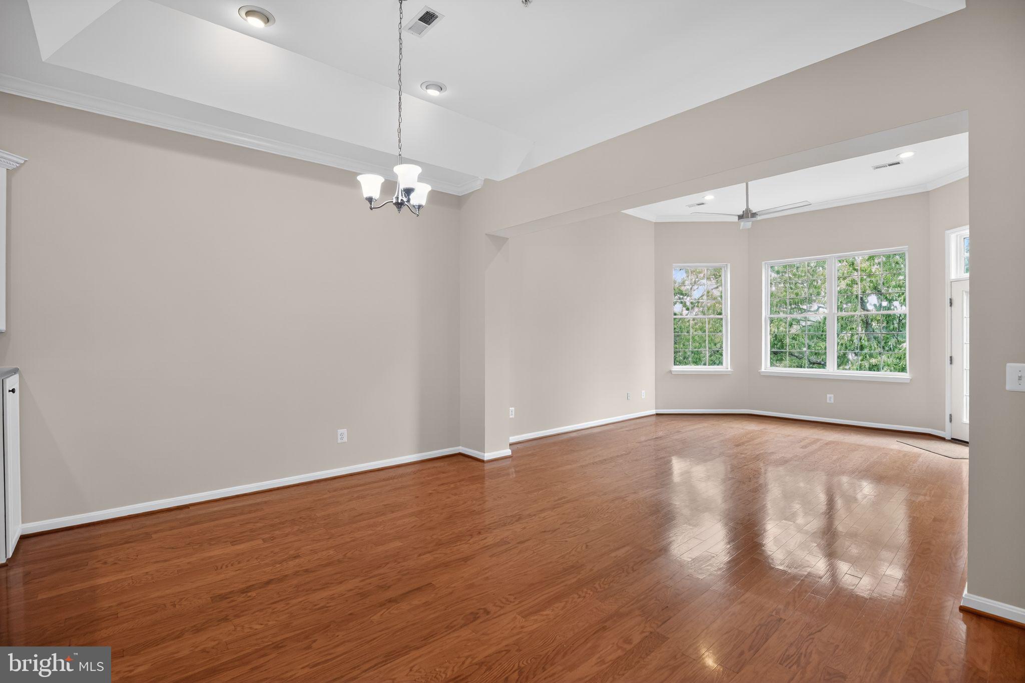 SOLOMONS LANDING - Residential